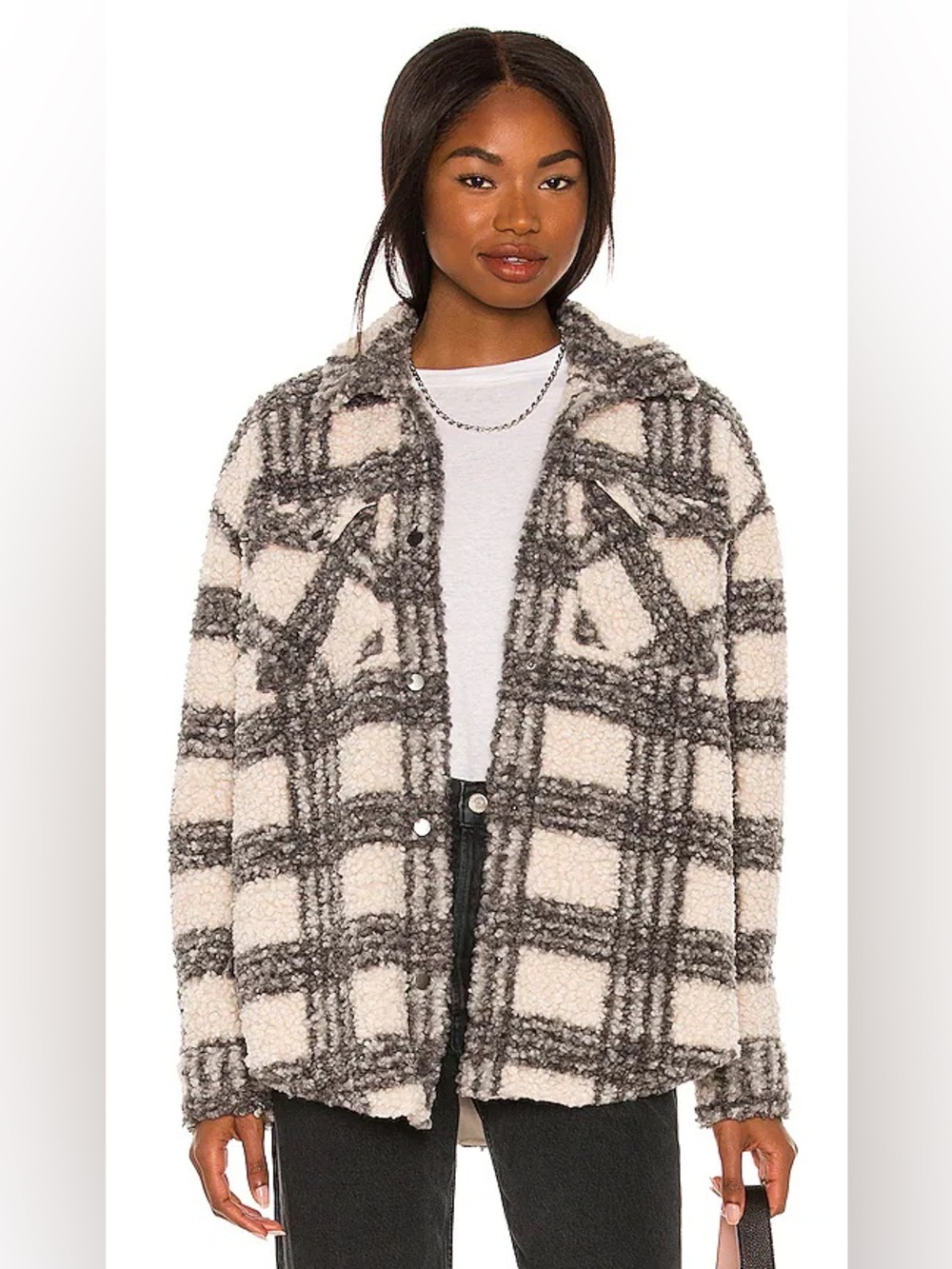 SAYLOR Women’s Loria Jacket is a cream and black plaid Shacket Fuzzy Size XS
